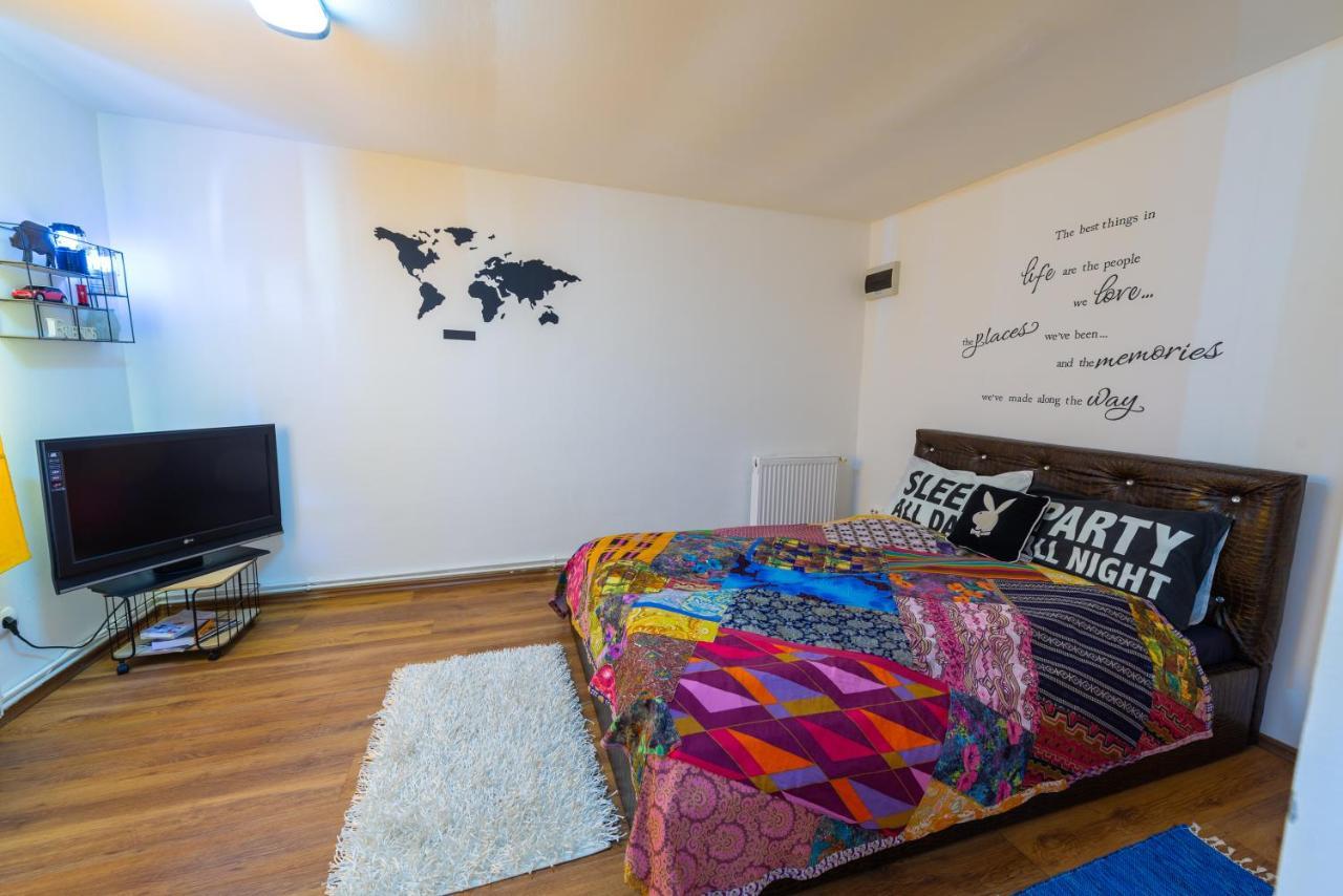 Pine House Appartement Braşov Kamer foto